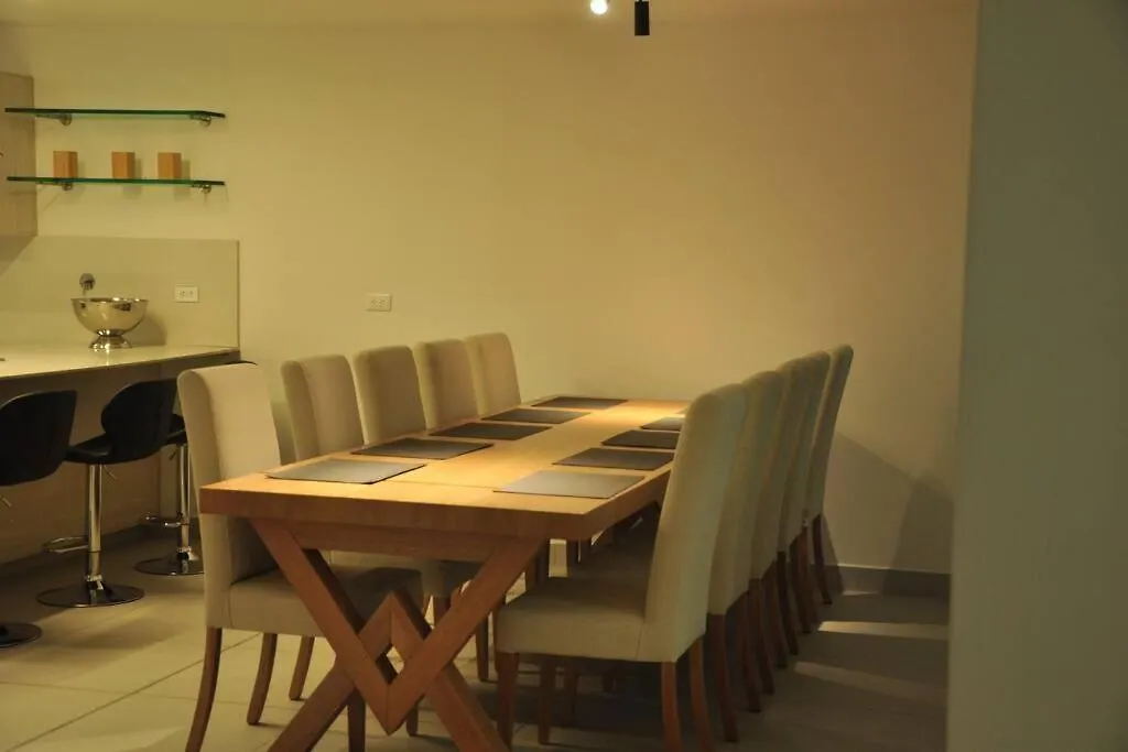 Modern House, With Excellent Location In Medellin Διαμέρισμα